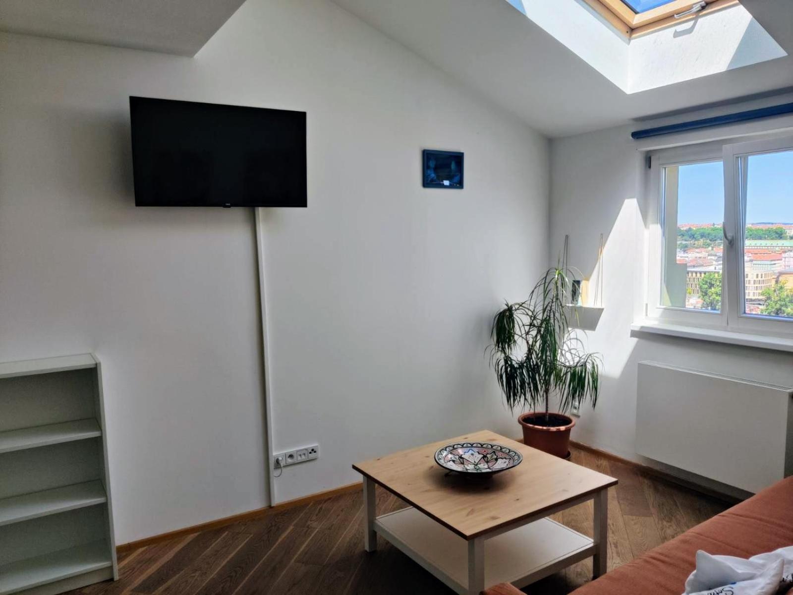 Apartmán Rehorova By Pragueforyou *