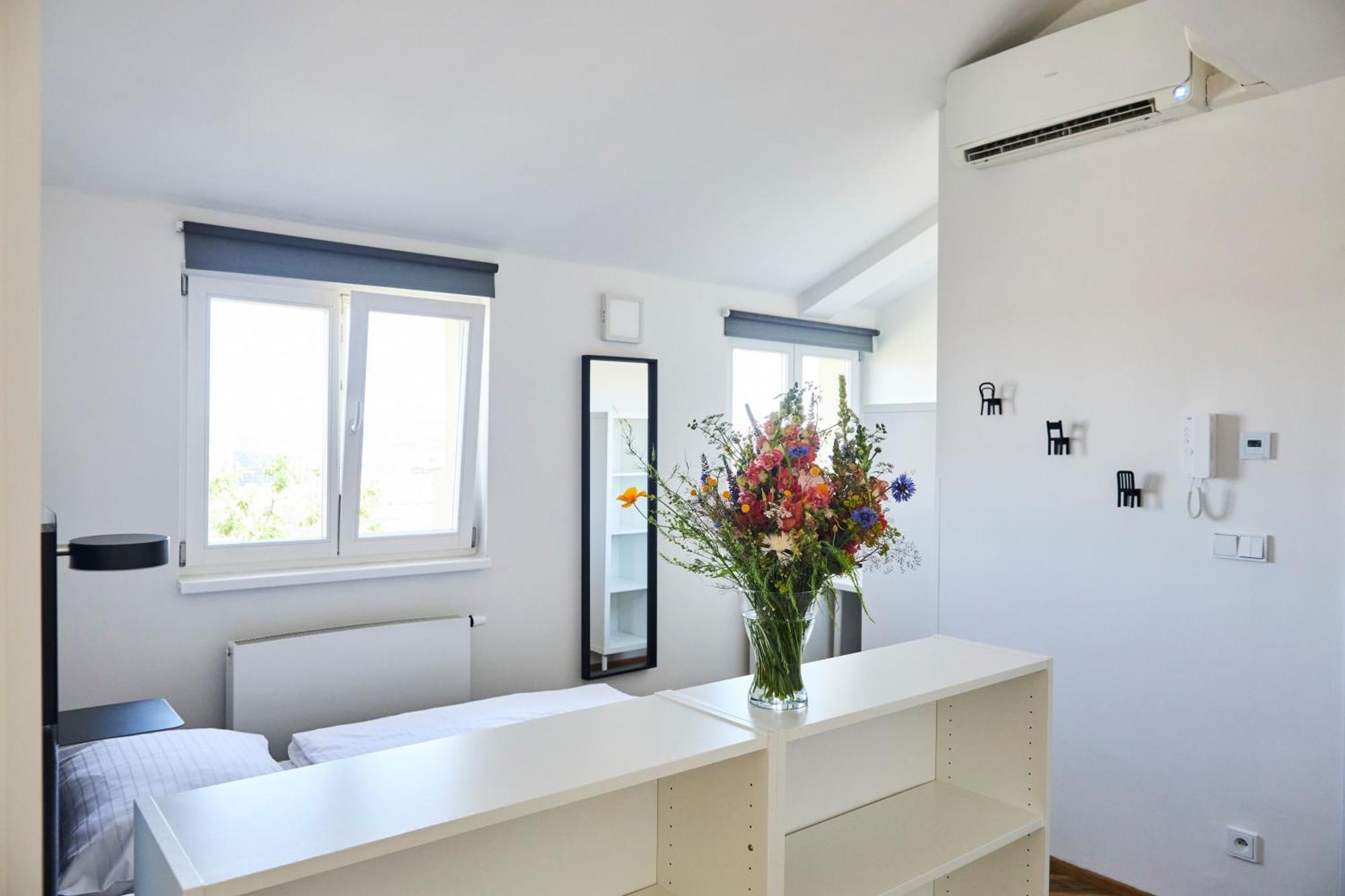 Apartamento Rehorova By Pragueforyou