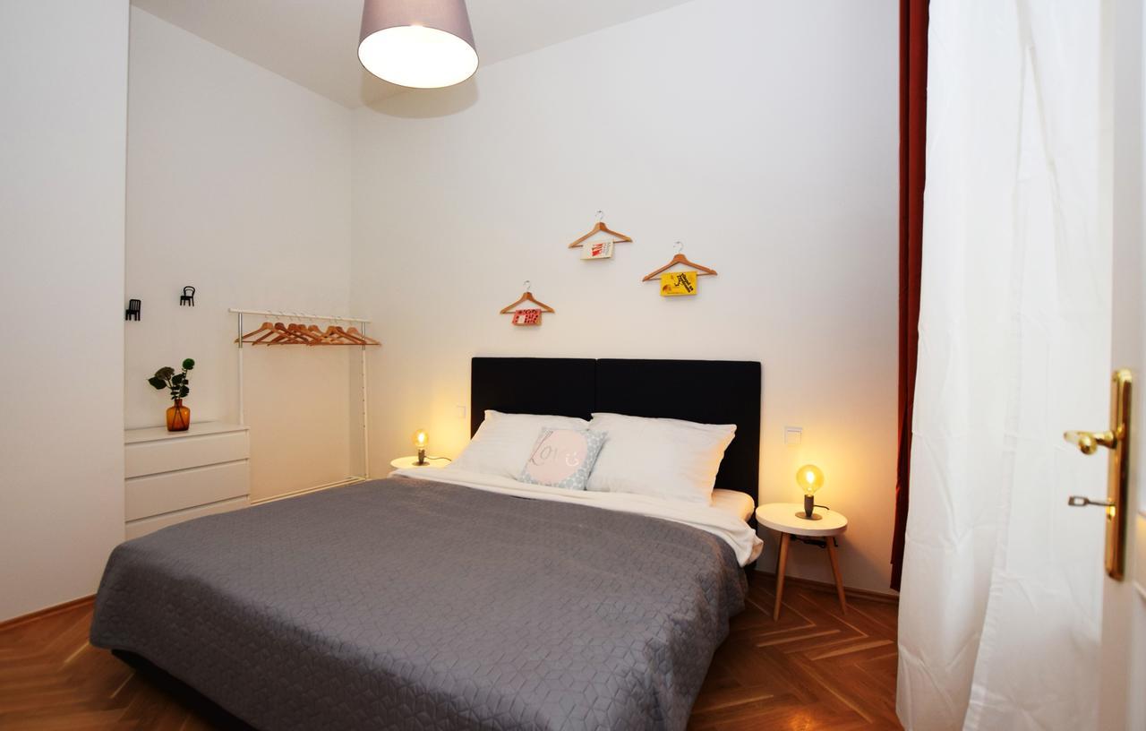 Rehorova By Pragueforyou Apartmán